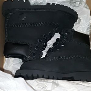 {NEW IN BOX} Timberland Toddler Boots